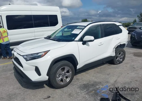 2025 Toyota Rav4 Xle из США, поврежденный, VIN 2T3P1RFV4SC536839